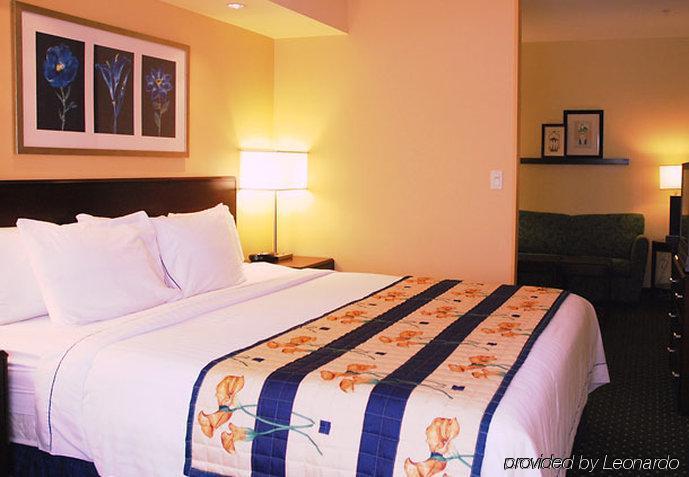 Springhill Suites Prince Frederick Екстер'єр фото
